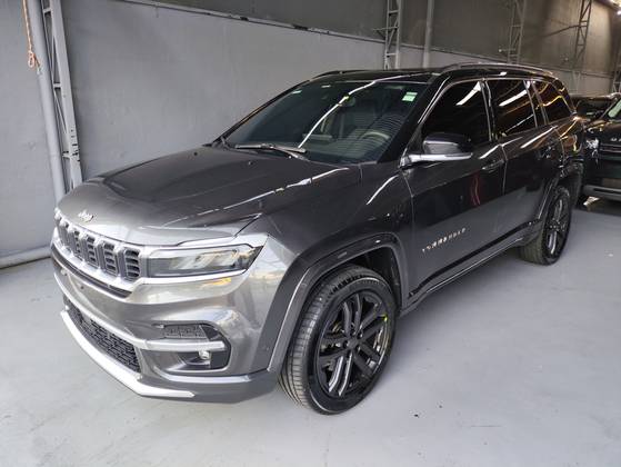 JEEP COMMANDER 2.0 HURRICANE 4 TURBO GASOLINA OVERLAND AT9 JEEP COMMANDER 2.0 HURRICANE 4 TURBO GASOLINA OVERLAND AT9